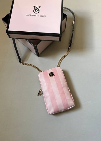 Victoria's Secret Pembe Deri Fermuarlı Clutch - Görsel 2