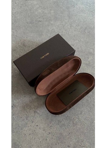 Tom ford Kahverengi Kürklü Kadın Güneş Gözlüğü - Görsel 4