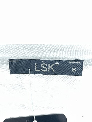 s Beden beyaz Renk Diğer T-shirt %70 İndirimli.
