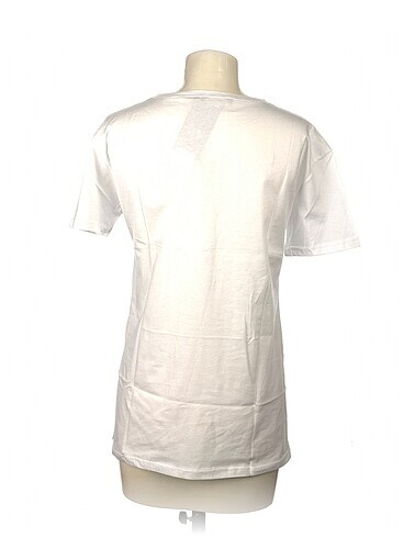 s Beden Diğer T-shirt %70 İndirimli.