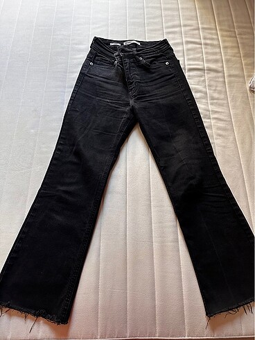 Mango jean