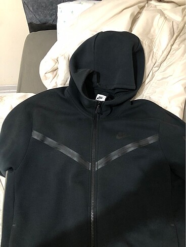 Nike tech fleece üst
