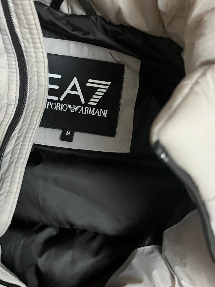 EA7 Gri Şişme Mont Emperio Armani — görsel 3/4