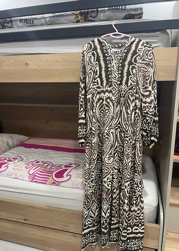 Bohem Tarz Uzun Kahverengi Batik Desenli Elbise