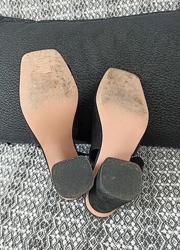 Zara Reserved nubuk deri topuklu ayakkabı 