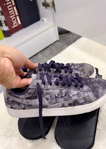 Nike Süet Bağcıklı Spor Ayakkabı - Görsel 3