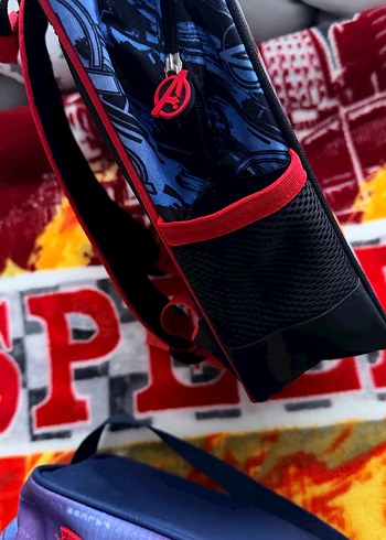 Renkli Avengers Çocuk Okul Çantası - Görsel 4