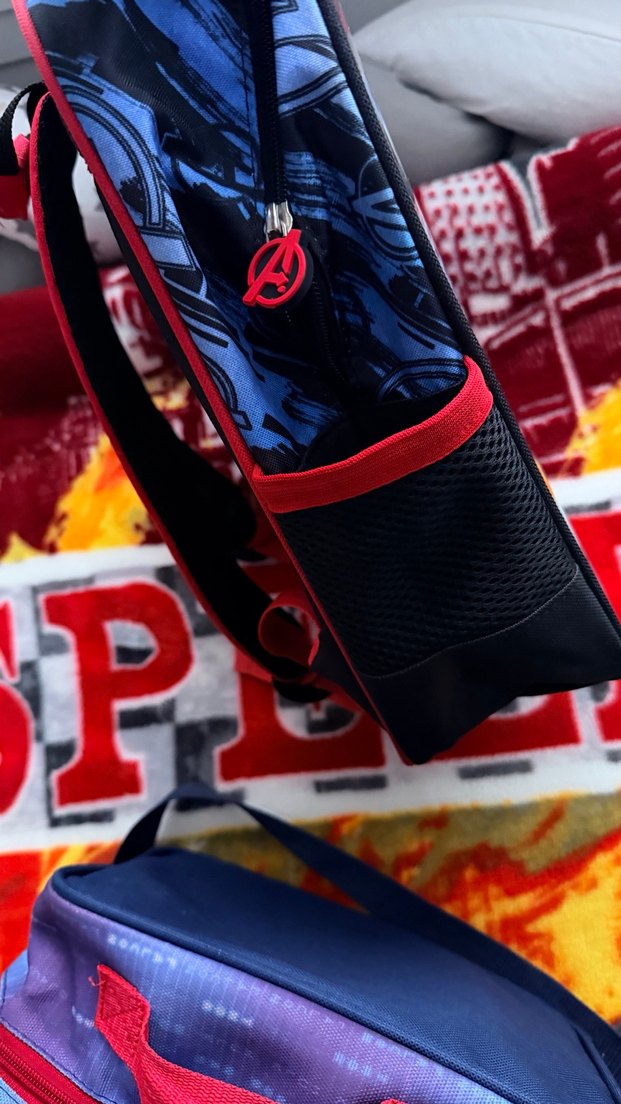 Renkli Avengers Çocuk Okul Çantası - Görsel 4