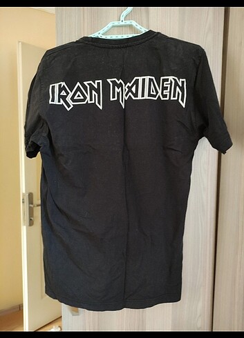 Diğer Iron Maiden grup tişörtü