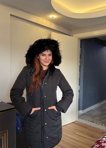 Kürk Detaylı Kapüşonlu Kadın Kışlık Mont - Görsel 6