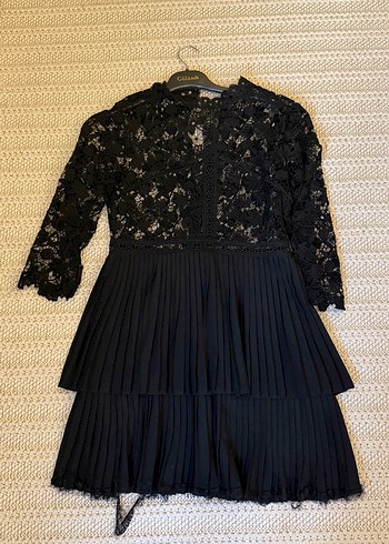 Dantel ve Pilili Midi Siyah Elbise - Görsel 2