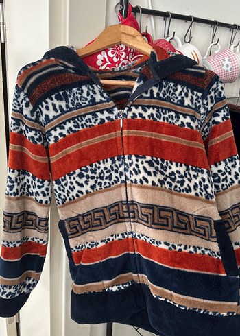 Kapüşonlu Desenli polar - Görsel 2