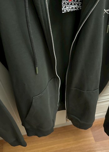 Reebok Erkek Kapüşonlu Fermuarlı Gri Sweatshirt - Görsel 4