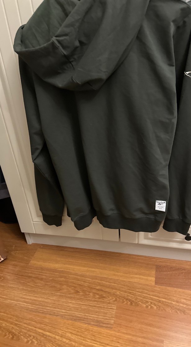 Reebok Erkek Kapüşonlu Fermuarlı Gri Sweatshirt - Görsel 5