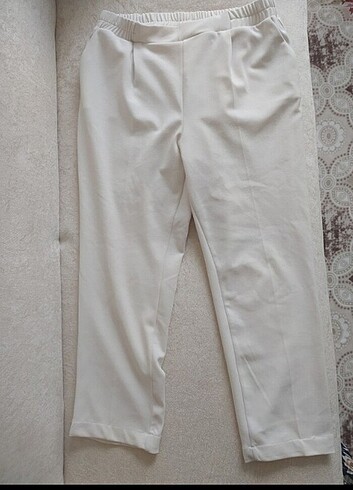 38 Beden Kadın beyaz kumaş pantolon 