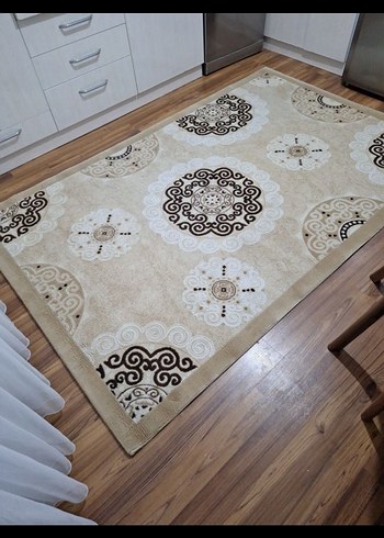 Kahverengi Nakışlı Geleneksel Halı - Görsel 2