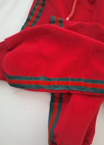 Kızlar için Kırmızı Nakışlı Rahat Takım - Görsel 5