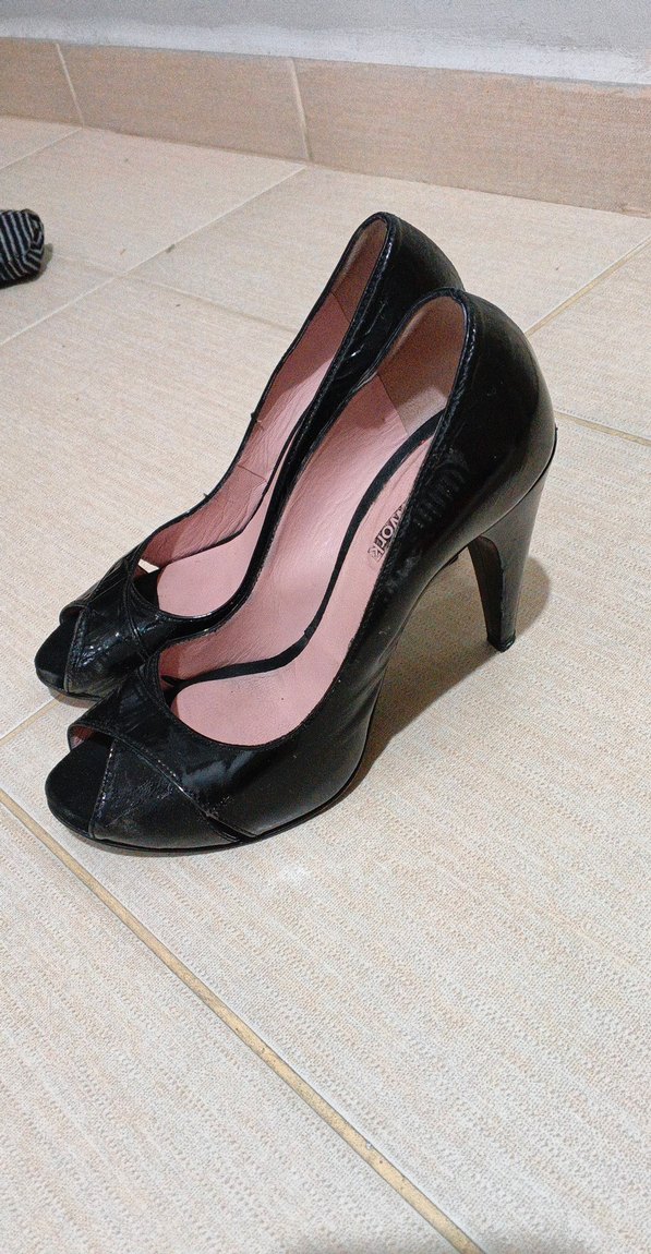 Klasik Siyah Dolgu Topuklu Kadın Abiye Ayakkabı - Görsel 2