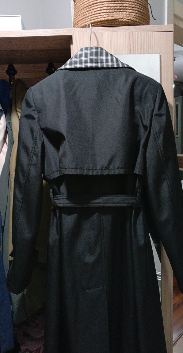 Kemerli Siyah Ekoseli Uzun Kadın Trençkot - Görsel 5