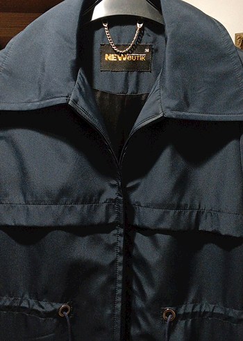 Kadın Lacivert Uzun Belden Kemerli Yağmurluk - Görsel 2