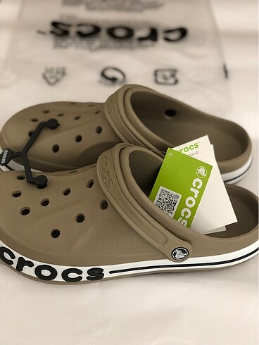 Crocs ????????????