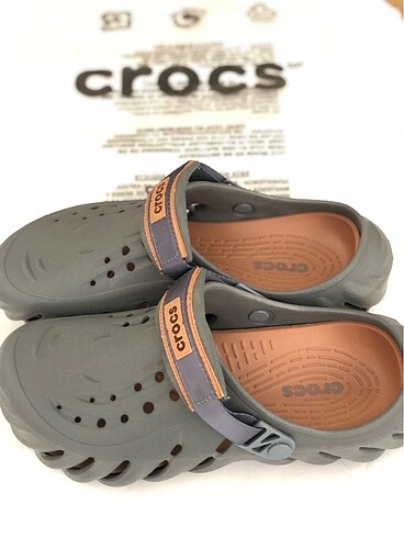 Crocs Echo