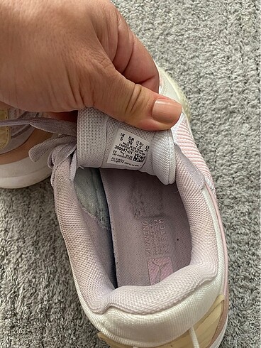 38 Beden ten rengi Renk Kadın puma spor ayakkabı