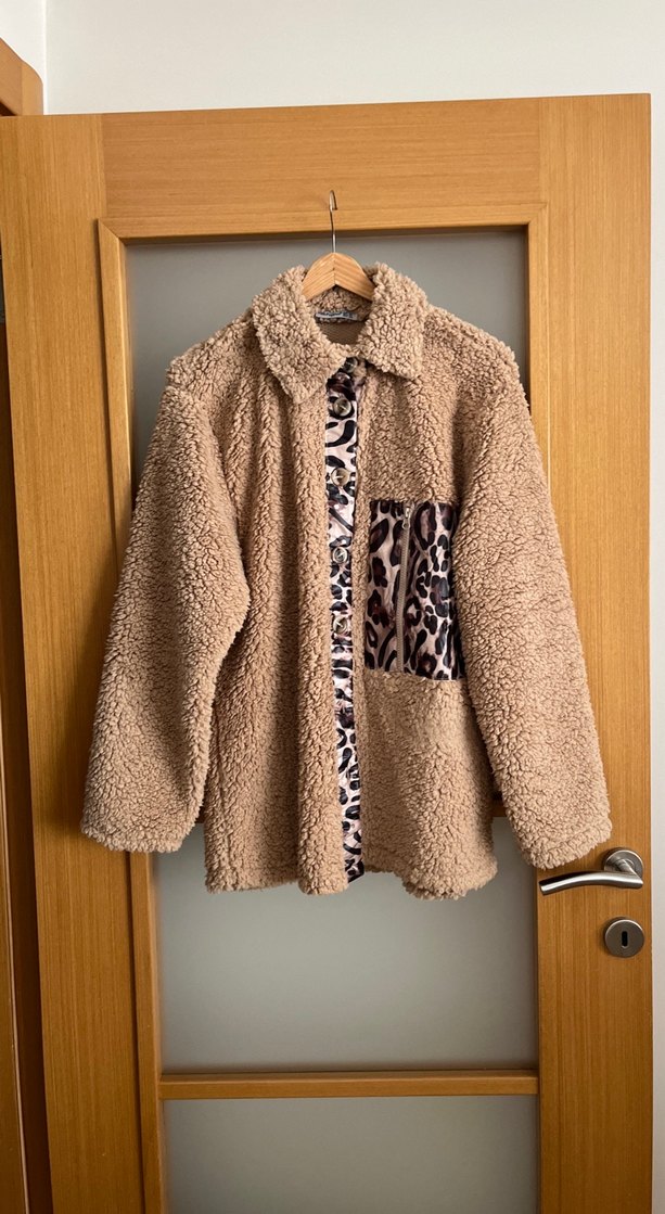 Kahverengi Leopar Detaylı Kadın Peluş Ceket sadece etiketini - Görsel 2