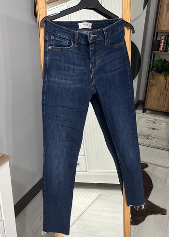 Kadın Lacivert Regular Fit Denim Pantolon