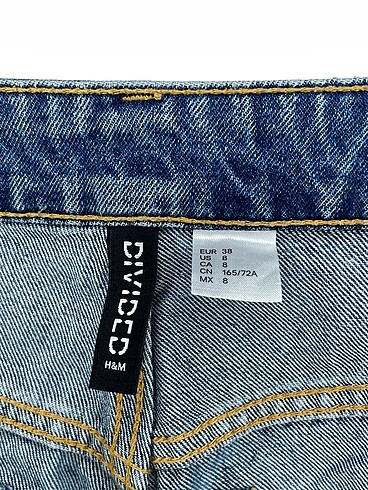 38 Beden mavi Renk H&M Mini Şort %70 İndirimli.