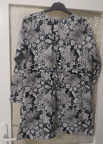 PUL DETAYLI BLUZ