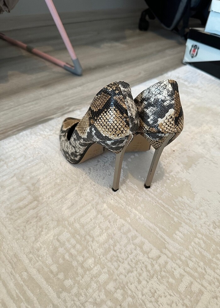 Kadın topuklu ayyakabı - Görsel 3