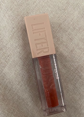Maybelline Lifter gloss 16 numara