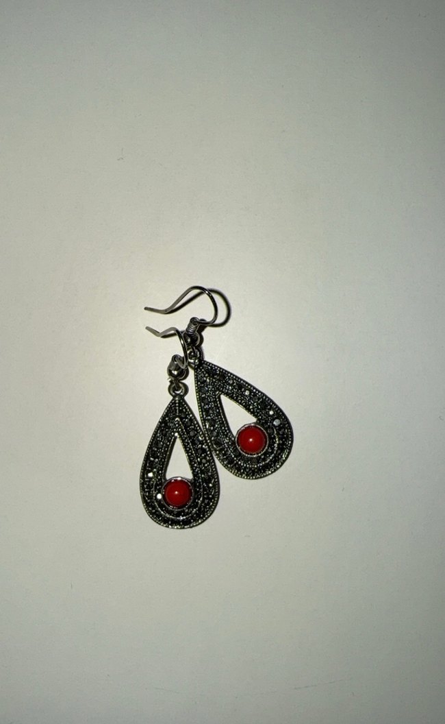 Kırmızı Boncuklu Bohem Küpe - Görsel 2