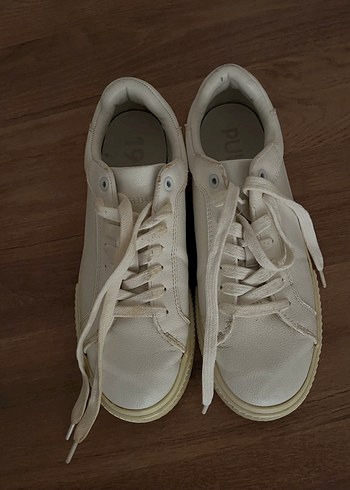 Beyaz Minimalist Kadın Sneakers