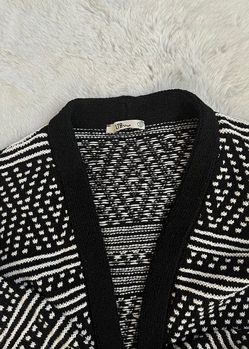 Bohem Siyah Desenli Örgü Kadın Hırka - Görsel 2