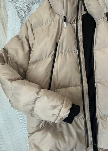 Kürk Detaylı Bej Kadın Kışlık Mont - Görsel 2