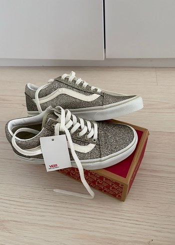 36 Beden Vans Simli Spor Ayakkabı