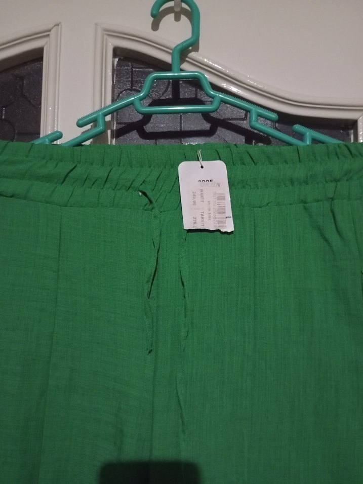 Kadın Yeşil Salaş Uzun ince keten Kumaş Pantolon - Görsel 2