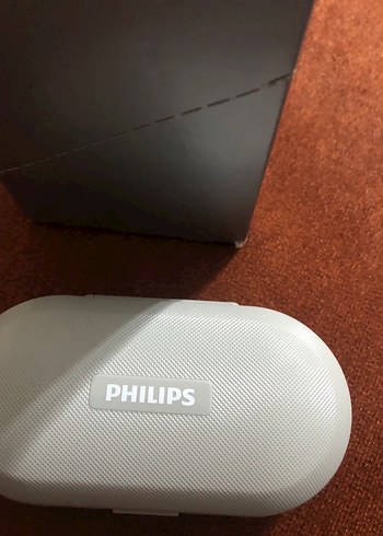 Bej İşitme Cihazı ve Sarı Taşıma Kutusu - Görsel 3