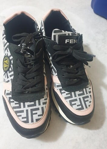 spor ayakkabi - Görsel 2