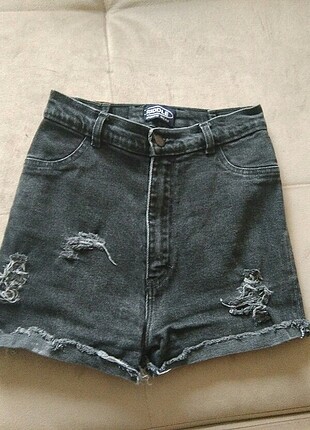Kısa siyah kot short