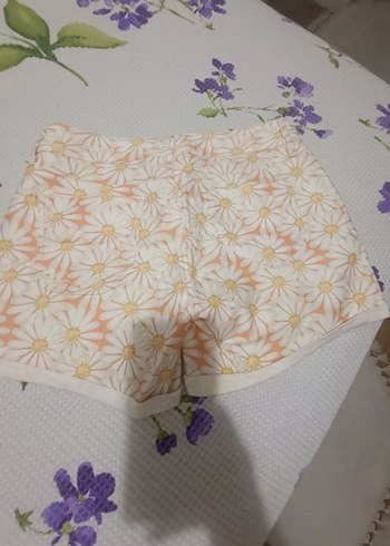 40 Beden Çiçek Desenli Bohem Kadın Mini Şort