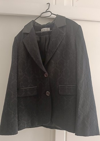 Düğmeli Siyah Kadın Blazer Ceket
