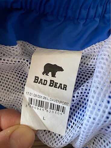 Pull and Bear Bad bear marka deniz şortu