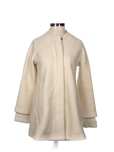 Zara Ceket %70 İndirimli.