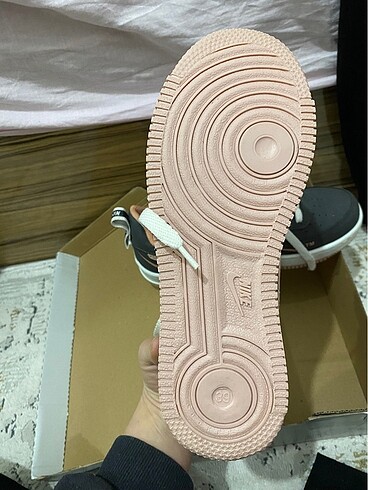 39 Beden sneaker ayakkabı