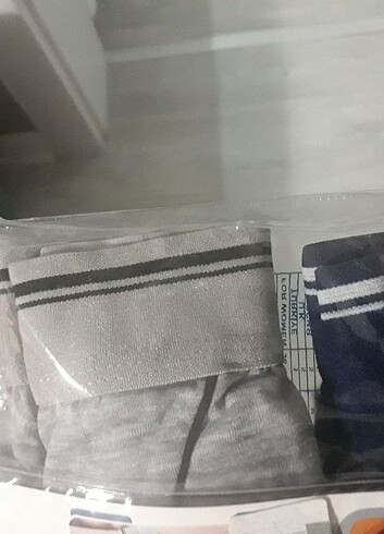 Decathlon 2 adet sıfır etiketli üründür berrak marka