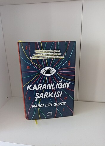 Karanlığın Şarkısı 