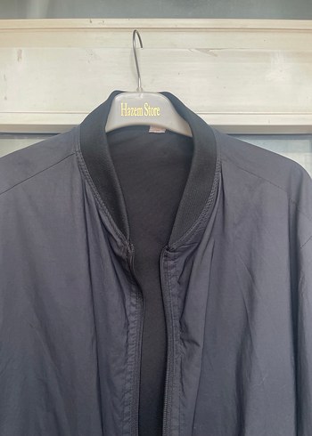 Siyah Fermuarlı Ceket - Görsel 2